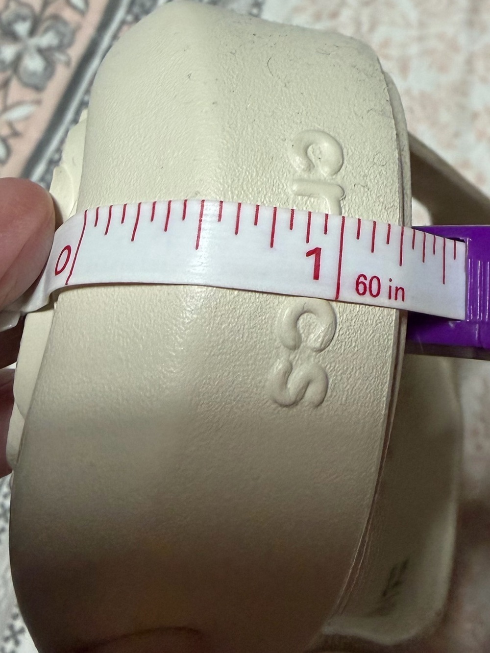 Crocs Women’s Silver Glitter Capri V Flip Sandals NEW WITHOUT TAGS - Picture 5 of 5
